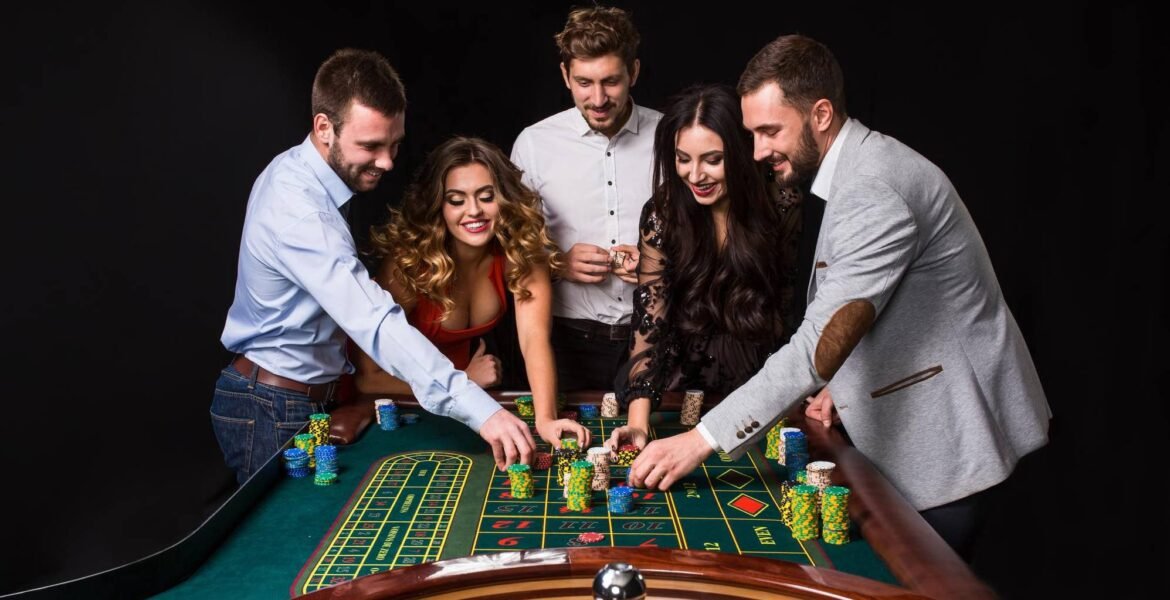 fattbet apk Myanmar ကစားသူများ slots ဂိမ်း APP ဖြင့် ကစားနေပုံ